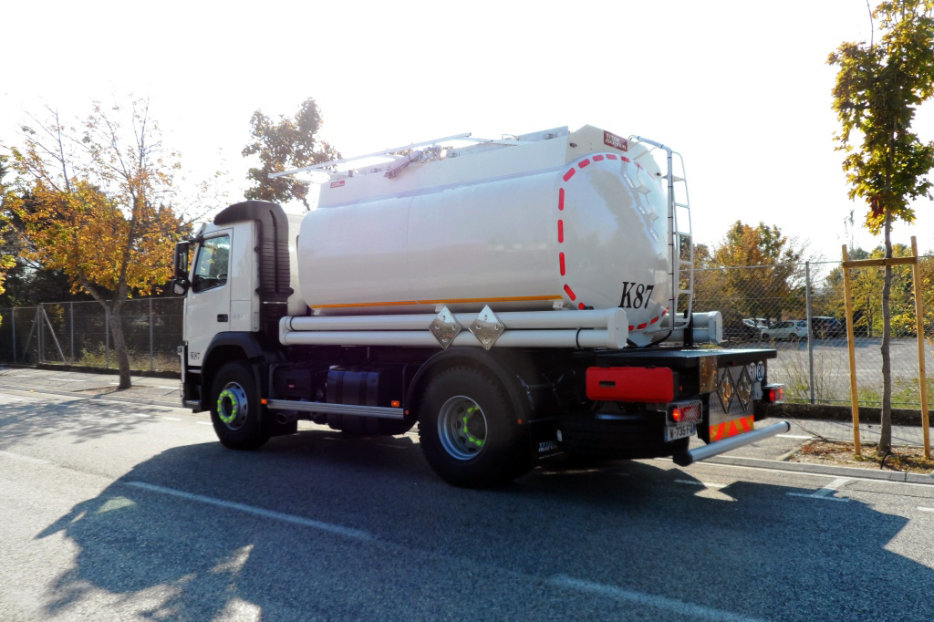 camion citerne TT10